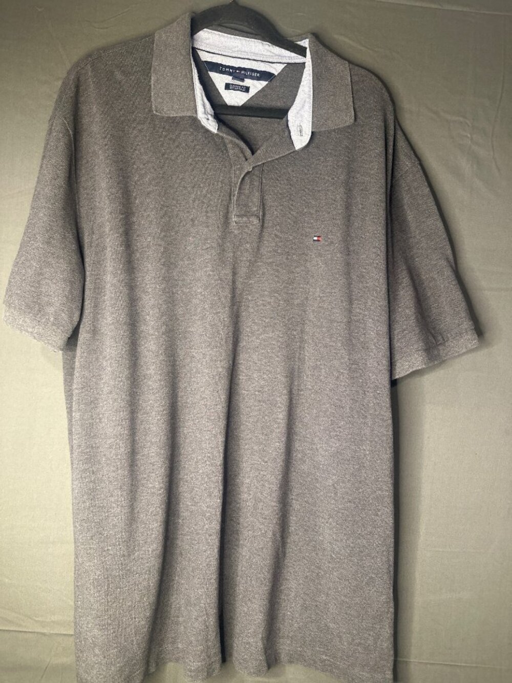 Tommy Hilfiger Men’s XXL Custom Fit Gray Polo Shirt Preppy Golf Country Club